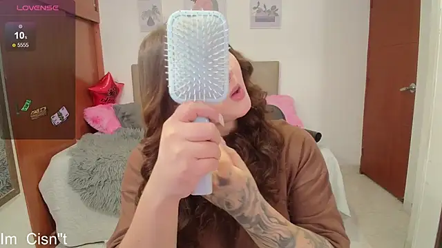 Miley Baker online show from 01/31/25, 01:02