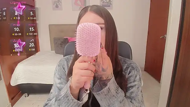 Miley Baker online show from 11/06/25, 02:51