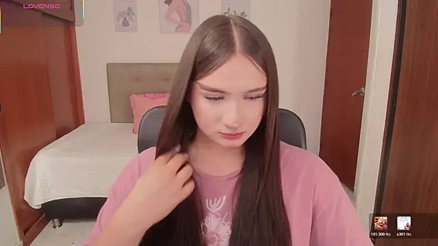 Miley Baker online show from 01/06/26, 03:05