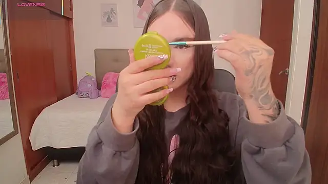 Miley Baker online show from 02/07/26, 01:37