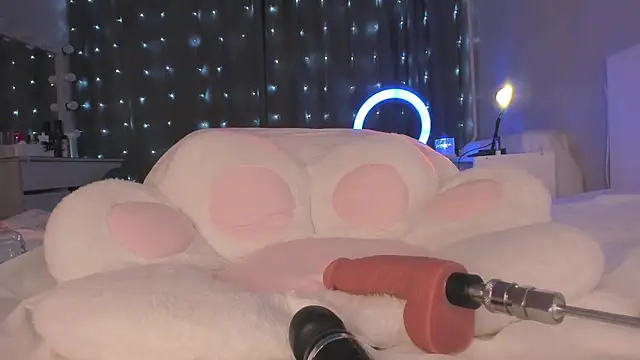 KylieStarrr online show from 09/11/25, 09:59