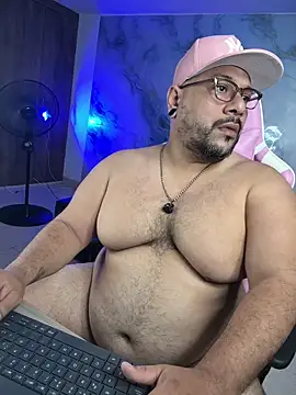 Snapshot of jacoob_woods chatting on 06/10/26, 01:10 jacoob woods online show from 06/10/26, 01:10