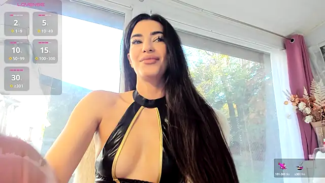 Naila18 online show from 10/20/25, 07:20