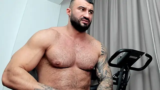 MuscleJohn online show from 12/27/24, 10:05