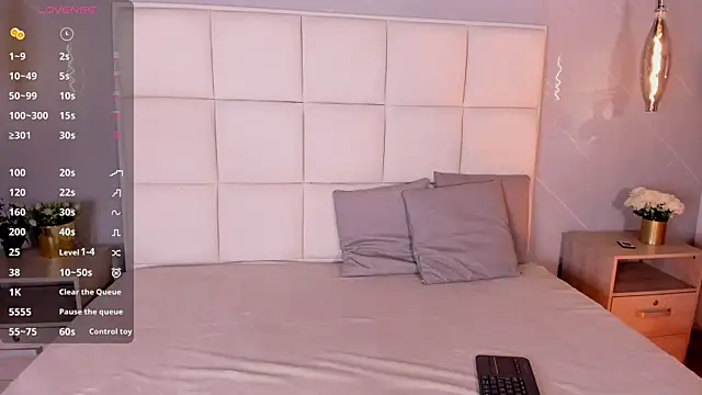 kem hott online show from 03/17/25, 03:57