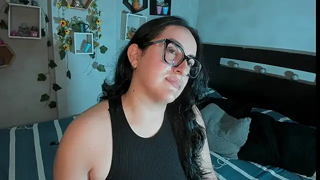 Cherry jhoana online show from 02/02/25, 12:30