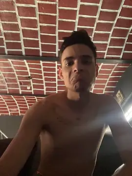 brianor89 online show from 10/01/25, 02:23