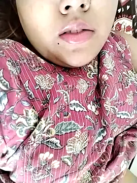 Alisha  Arora online show from 02/16/25, 05:59