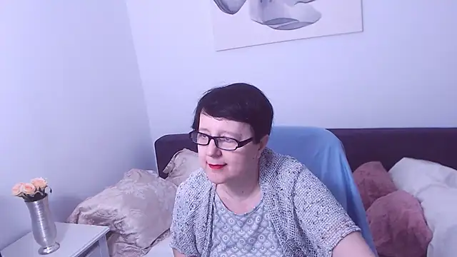 ChristaRose online show from 10/08/25, 11:46