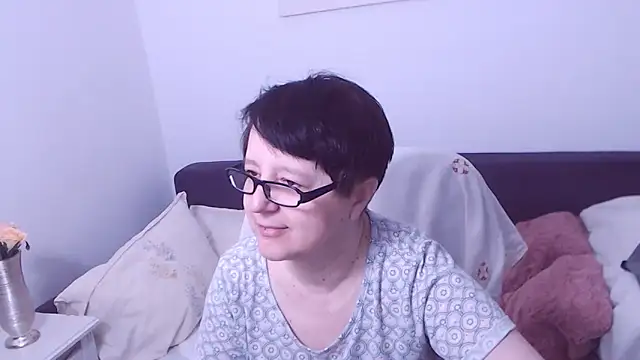 ChristaRose online show from 04/04/26, 07:55