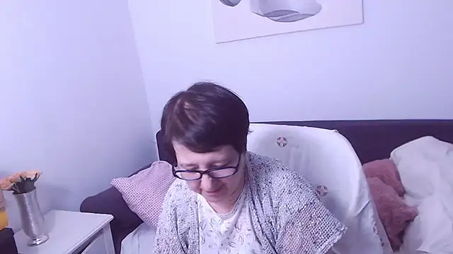 ChristaRose online show from 04/10/26, 12:05