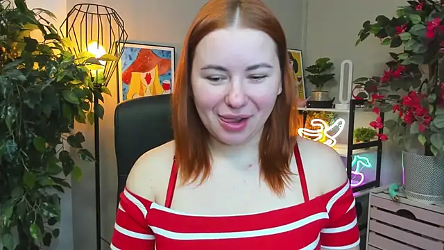 LAYLAxSTAR online show from 12/17/25, 07:36