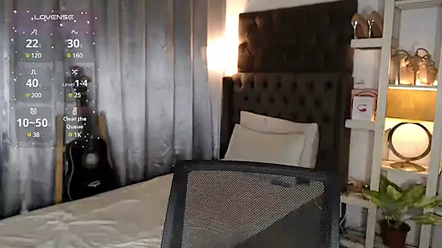 Local Hoelyx online show from 12/01/24, 07:14