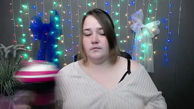 XX Daniella XX online show from 11/25/25, 07:30