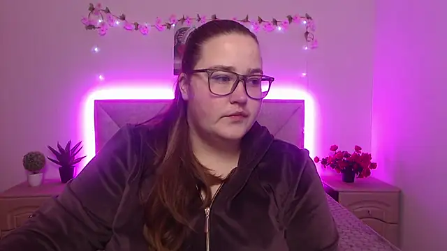 XX Daniella XX online show from 04/22/26, 06:27