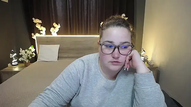 XX Daniella XX online show from 04/23/26, 06:25