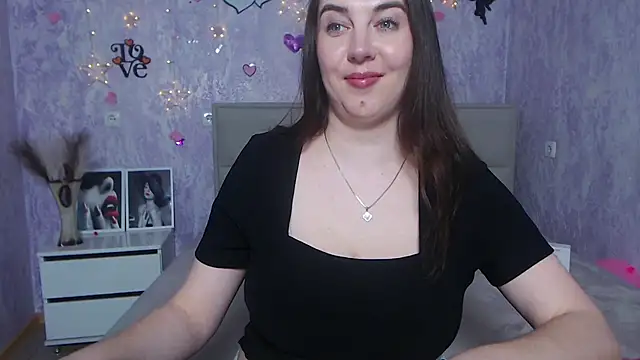 Snapshot of KaleyReed chatting on 02/10/25, 04:58 KaleyReed online show from 02/10/25, 04:58
