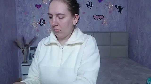 Snapshot of KaleyReed chatting on 02/16/25, 11:59 KaleyReed online show from 02/16/25, 11:59