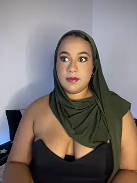 Maryam yamal online show from 02/15/26, 08:49