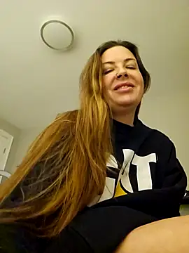 RebeccaXO  online show from 02/14/25, 03:11