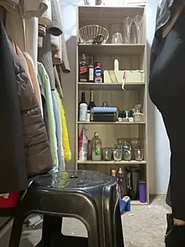 Snapshot of DulceMya6 chatting on 03/23/25, 03:43 DulceMya6 online show from 03/23/25, 03:43