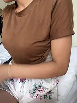 DulceMya6 online show from 03/13/26, 02:12