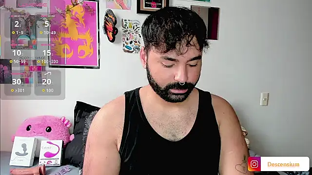 Snapshot of johnnyalx chatting on 11/04/25, 07:46 johnnyalx online show from 11/04/25, 07:46