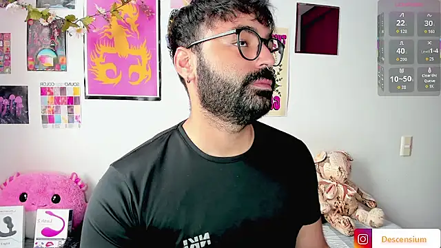 Snapshot of johnnyalx chatting on 11/08/25, 07:23 johnnyalx online show from 11/08/25, 07:23