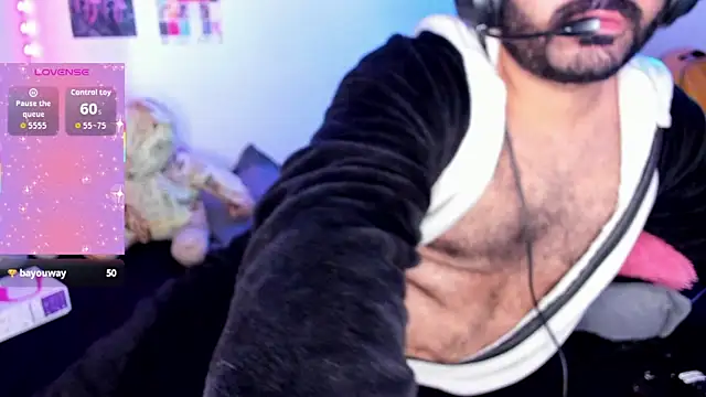 Snapshot of johnnyalx chatting on 03/10/26, 09:09 johnnyalx online show from 03/10/26, 09:09