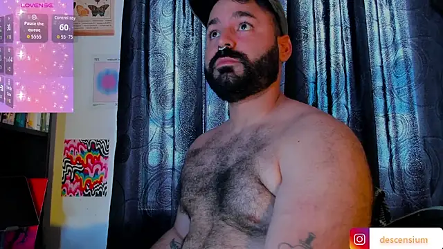 Snapshot of johnnyalx chatting on 06/11/26, 08:18 johnnyalx online show from 06/11/26, 08:18