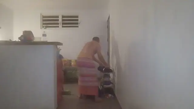 Lbertrand online show from 09/27/25, 04:17