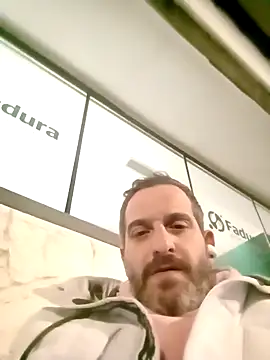 Snapshot of maxbigol chatting on 01/08/25, 07:03 maxbigol online show from 01/08/25, 07:03