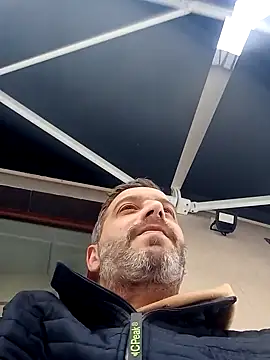 Snapshot of maxbigol chatting on 02/15/25, 12:01 maxbigol online show from 02/15/25, 12:01