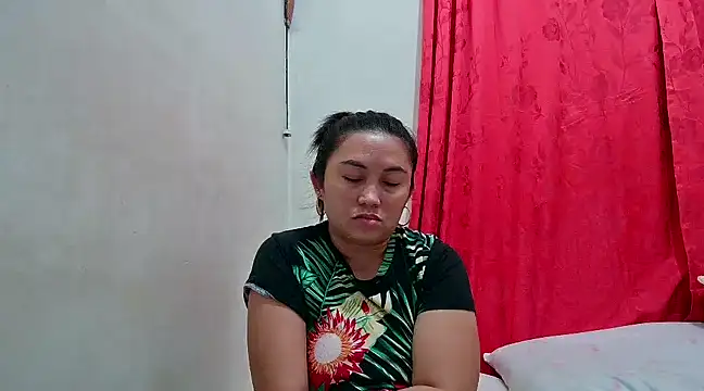 Snapshot of LalaiAsian chatting on 02/14/25, 07:44 LalaiAsian online show from 02/14/25, 07:44