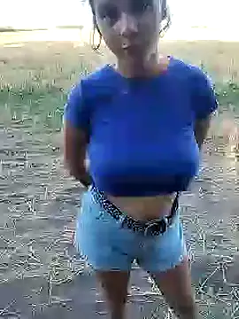 mariamac420 online show from 01/15/25, 10:13