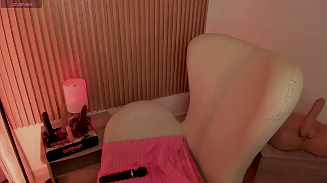 Snapshot of MarianL0ve chatting on 01/25/25, 01:41 MarianL0ve online show from 01/25/25, 01:41