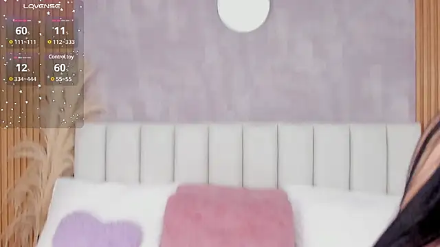 Skcarlet beckett online show from 12/18/24, 01:02