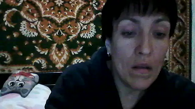 SunnyAmorre online show from 04/21/26, 08:12