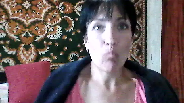 Snapshot of SunnyAmorre chatting on 05/25/26, 10:32 SunnyAmorre online show from 05/25/26, 10:32
