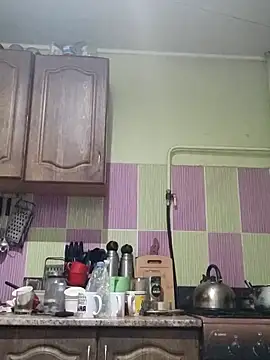 Rini333 online show from 11/16/25, 06:02