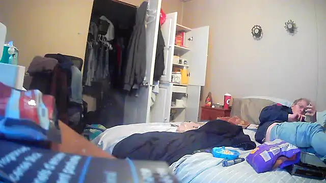 jck1m0t online show from 01/28/25, 07:43