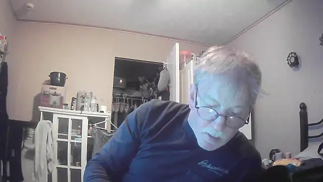 jck1m0t online show from 10/20/25, 11:49