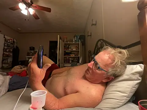 jck1m0t online show from 11/17/25, 05:57