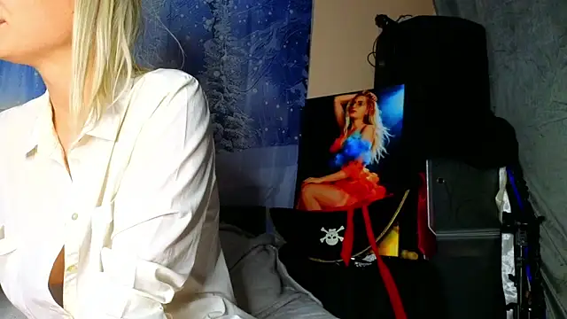 KittyMia online show from 02/04/26, 08:36