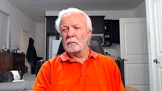 Snapshot of rockpoint69 chatting on 12/17/25, 09:48 rockpoint69 online show from 12/17/25, 09:48