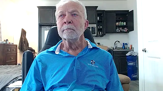 Snapshot of rockpoint69 chatting on 01/14/26, 07:41 rockpoint69 online show from 01/14/26, 07:41