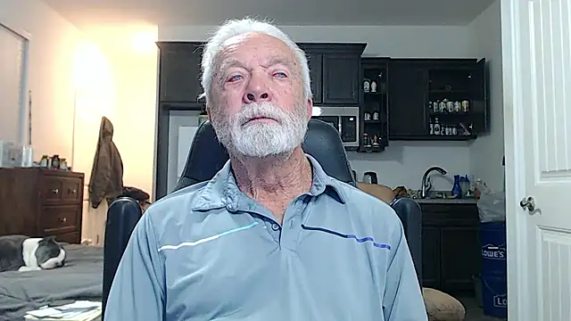 Snapshot of rockpoint69 chatting on 02/20/26, 12:49 rockpoint69 online show from 02/20/26, 12:49