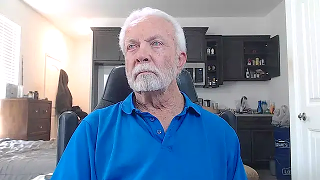 Snapshot of rockpoint69 chatting on 03/14/26, 11:10 rockpoint69 online show from 03/14/26, 11:10