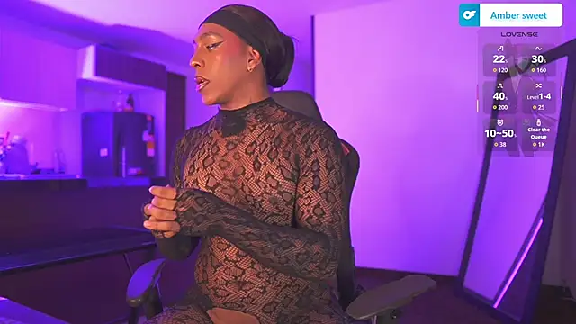 AmberRaus online show from 04/01/26, 11:35