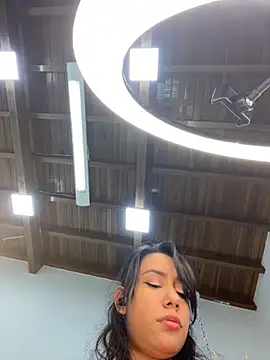 PilarJones  online show from 11/02/25, 12:40